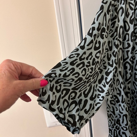 NWT Rebecca Minkoff top - Picture 2 of 7